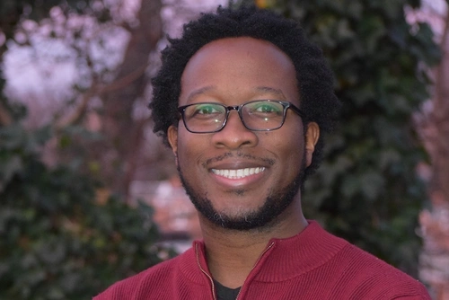Marcus Wright, a doctoral student in higher education, found that when colleges had to talk about COVID-19, they rarely prioritized first-generation students. 